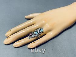 Astonishing Vintage Navajo Turquoise Sterling Silver Ring