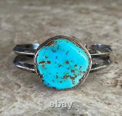 Vintage Native American Navajo Large Turquoise Sterling Silver bracelet