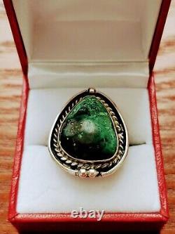 Vintage Navajo Artist Signed Sterling Silver Ring With Turquoise Stone! Sz 7