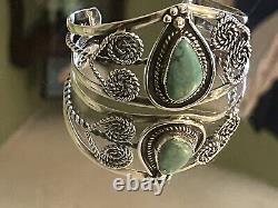 Vintage Navajo Bracelet Sterling Silver/turquoise Not Signed