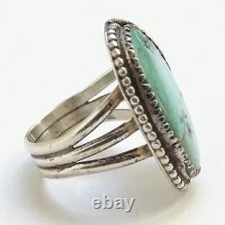 Vintage Navajo One Feather Oval Turquoise Ring Size 7 Great Stone 925 Sterling